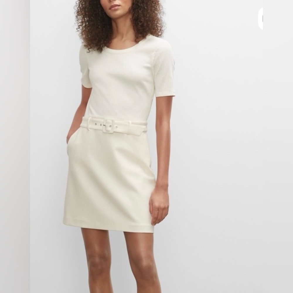 Club Monaco

Belted Scoop Neck Dress